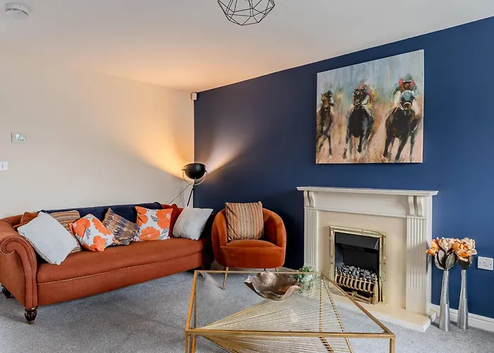 Quiet 3 Bed Hse, Sleeps 5 Free Prkg-3 Cars, York City 10Mins, Contractor Friendly